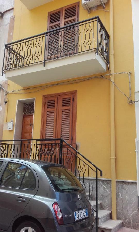 Casa Vacanza Di Maggio Apartment Cinisi Exterior photo